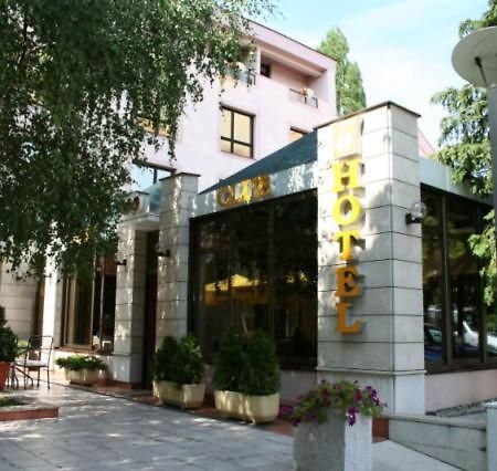 Hotel Dinara Livno Εξωτερικό φωτογραφία