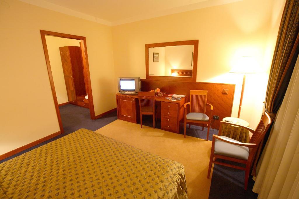 Hotel Dinara Livno Δωμάτιο φωτογραφία