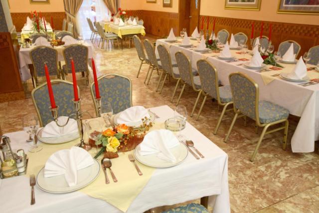Hotel Dinara Livno Εξωτερικό φωτογραφία