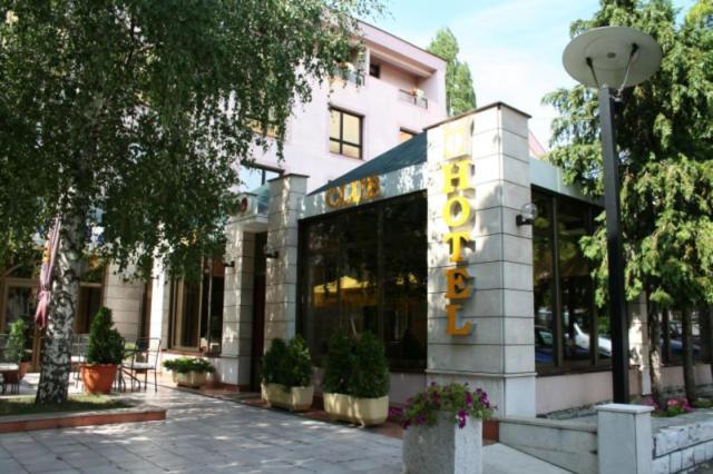 Hotel Dinara Livno Εξωτερικό φωτογραφία