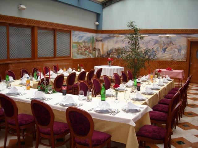 Hotel Dinara Livno Εξωτερικό φωτογραφία
