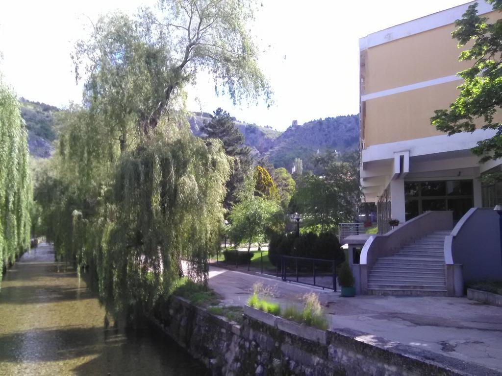 Hotel Dinara Livno Εξωτερικό φωτογραφία