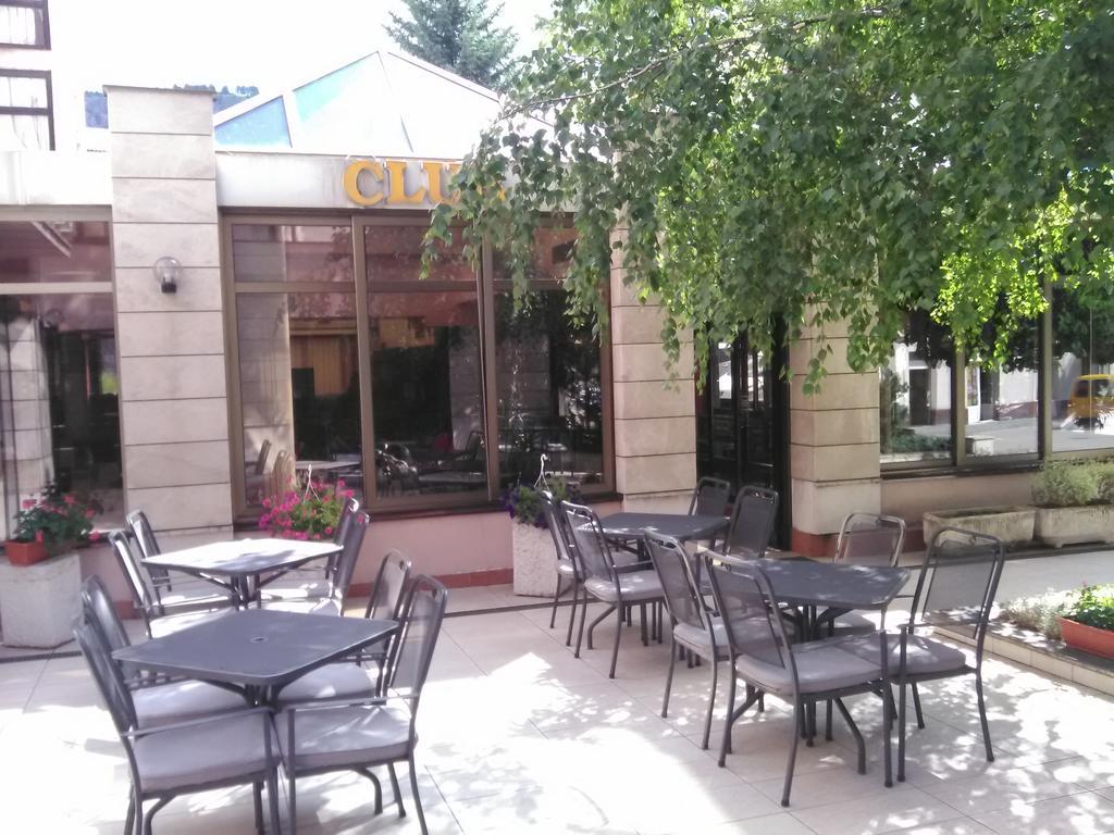 Hotel Dinara Livno Εξωτερικό φωτογραφία